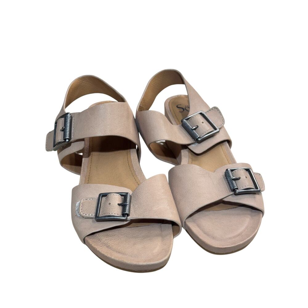 Sofft leather wedge sandals size 8.5